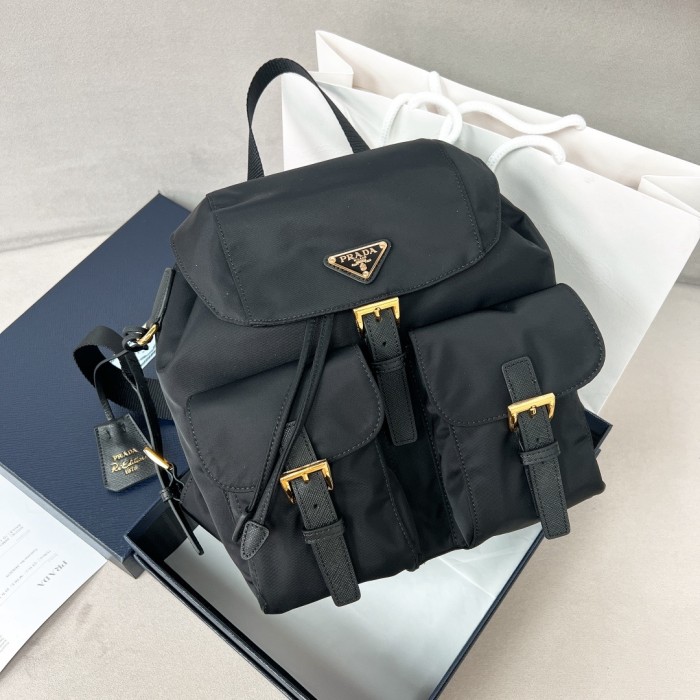 Re-Nylon Backpack“28*23.5*12CM”-089=