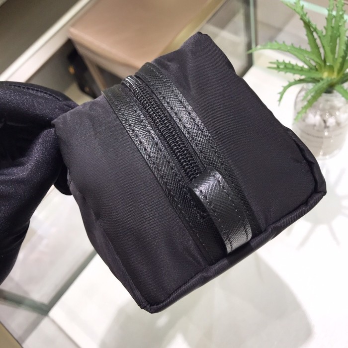 Re-Nylon and Saffiano Leather Travel Pouch“23*13*10CM”-054=