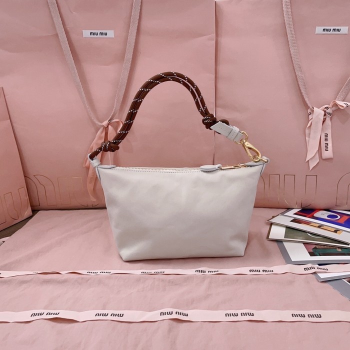 Gabardine Pouch“25.5*19*14*10CM”-064=