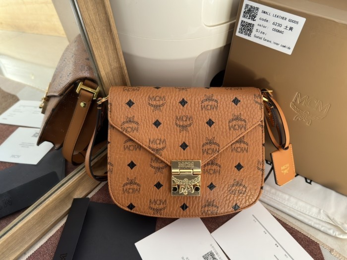 Cognac Visetos Coated Canvas and Leather Patricia Crossbody Ba“21*19*8CM”-062=