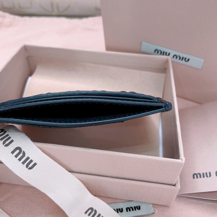 Matelassé Nappa Leather Card Holder“10.5*8CM”-002=