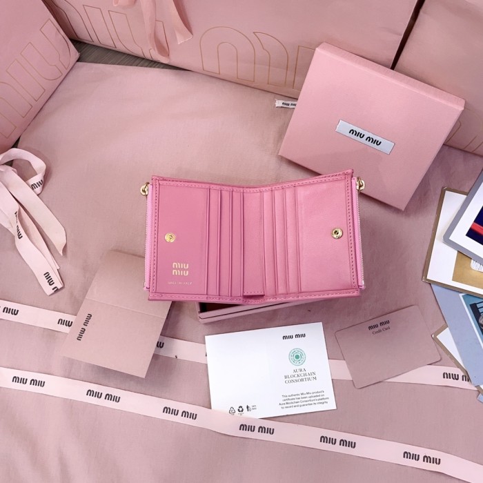 Small wallet in matelassé nappa leather“11.5*8CM”-023=