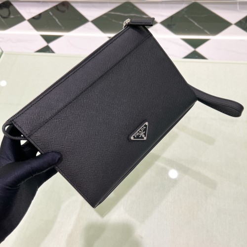 Saffiano Cuir Triangle Logo Embossed Wristlet Pouch“25*17*5CM”-057=