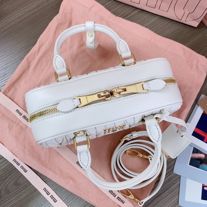 Arcadie Matelassé Nappa Leather Bag“22*10.5*7.5CM”-0301=
