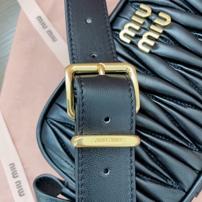 Matelassé Nappa Leather Shoulder Bag“21*16.5*5.5CM”-089=