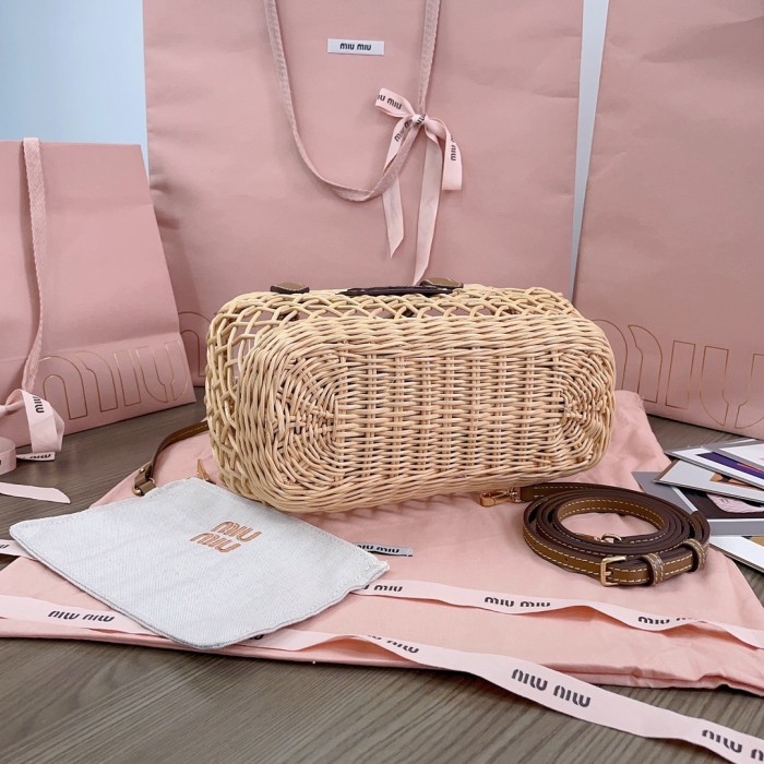 Woven Fabric Handbag With Leather Trim“24*18*9CM”-058=