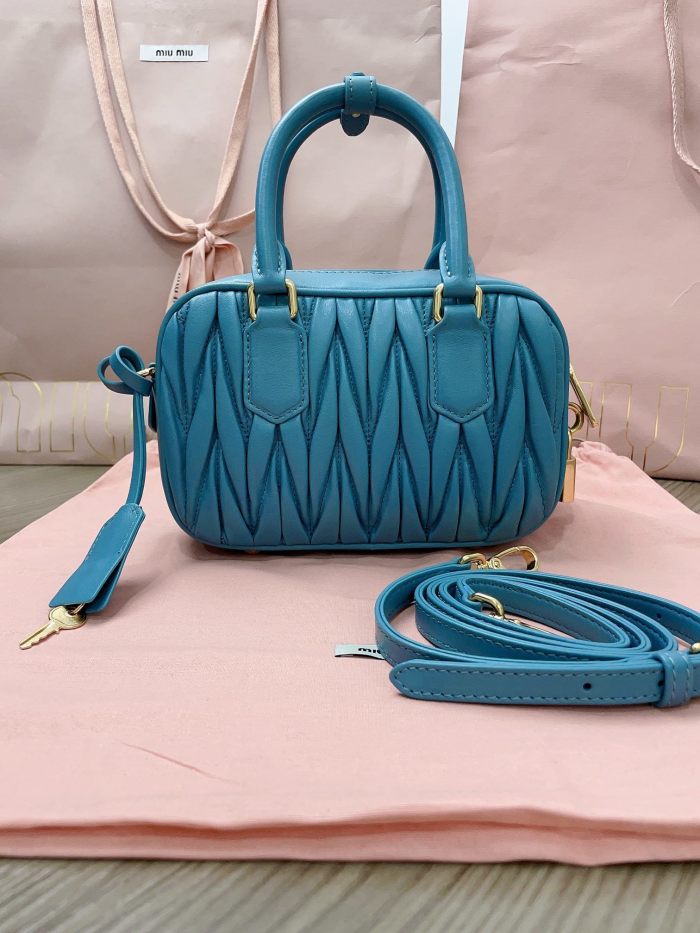 Arcadie Matelassé Nappa Leather Bag“19*13*6CM”-0801=