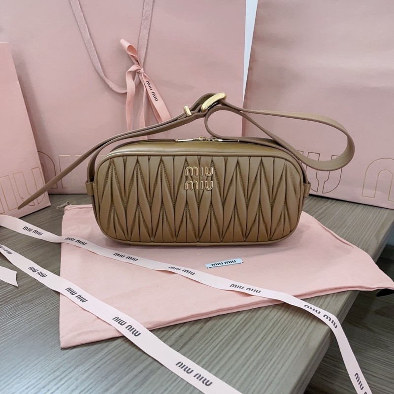 Matelassé Nappa Leather Shoulder Bag“21*16.5*5.5CM”-089=