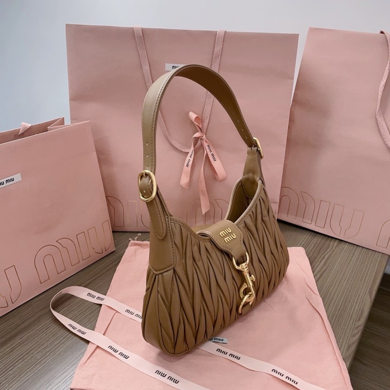 Matelassé Nappa Leather Handle Bag“20*16*11CM”-089=