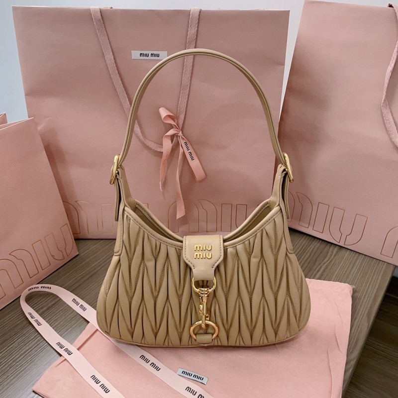 Matelassé Nappa Leather Handle Bag“20*16*11CM”-089=