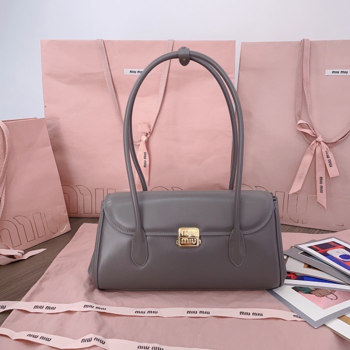 Aventure Nappa Leather Top-Handle Bag“28*15*11CM”-0501=