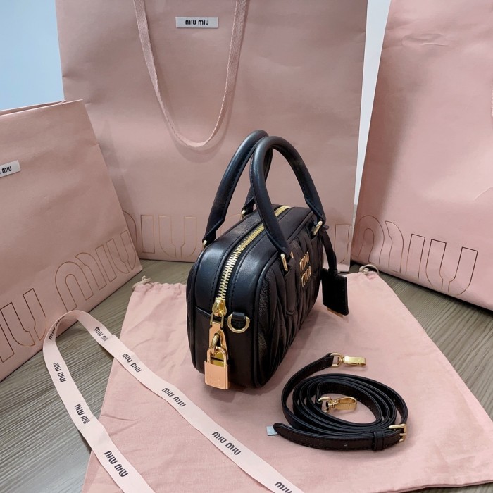 Arcadie Matelassé Nappa Leather Bag“19*13*6CM”-0801=