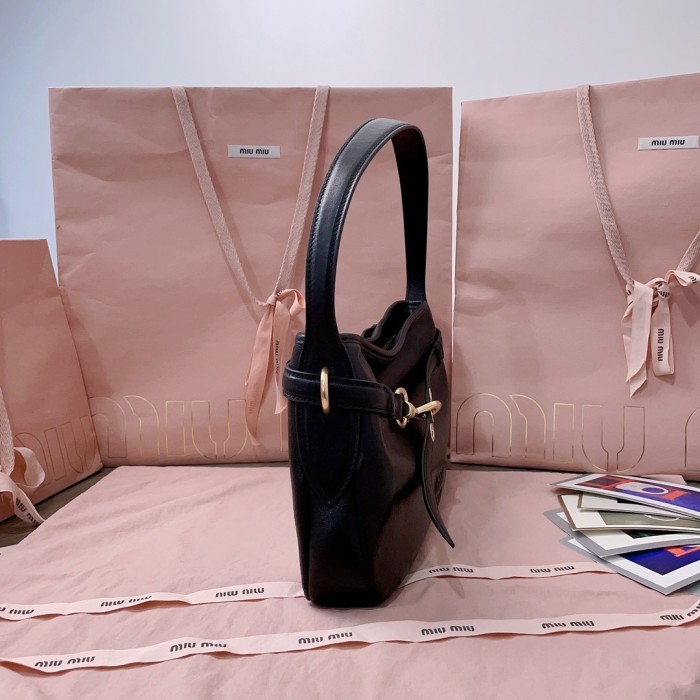 Aventure Nappa Leather Bag“33*19*5CM”-058=