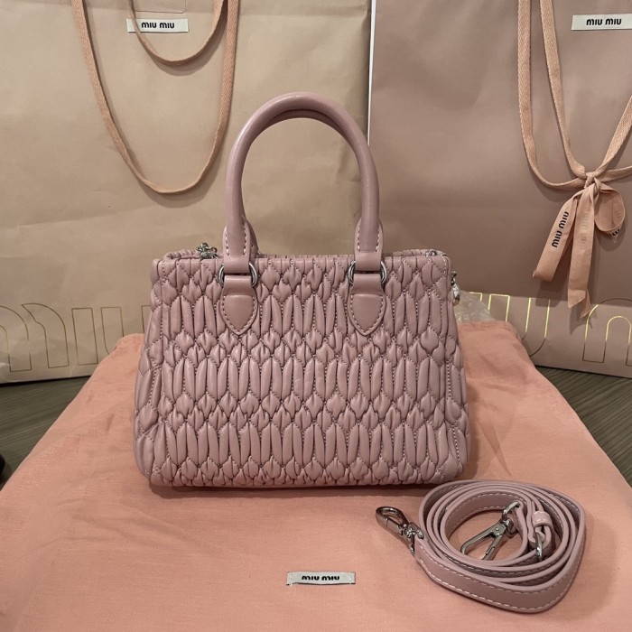 Matelassé Nappa Leather Handle Bag“20*16*11CM”-0501=