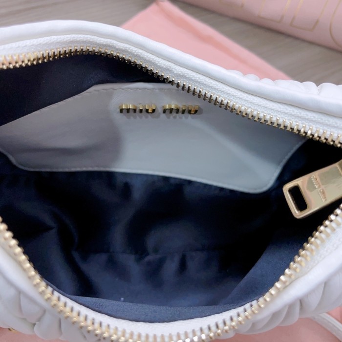 Matelassé Nappa Leather Shoulder Bag“21*16.5*5.5CM”-089=