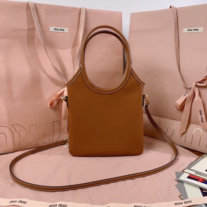 lVY Nappa Leather Bag“24*20CM”-037=