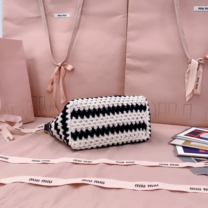 Colour-Block Crochet Mini Bag“25.5*19*14CM”-028=