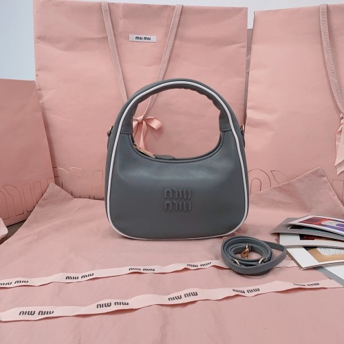 Wander Leather Handbag“20*13*7CM”-0501=