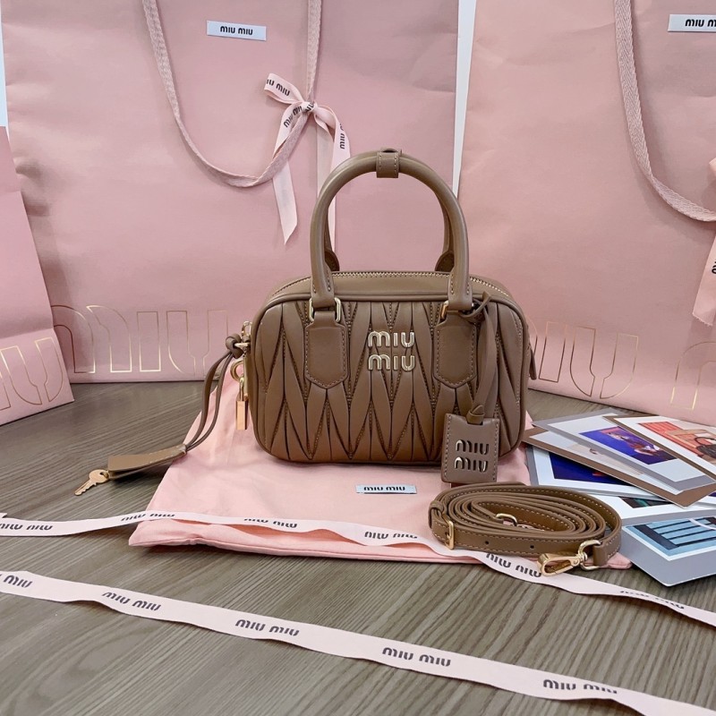 Arcadie Matelassé Nappa Leather Bag“19*13*6CM”-0801=