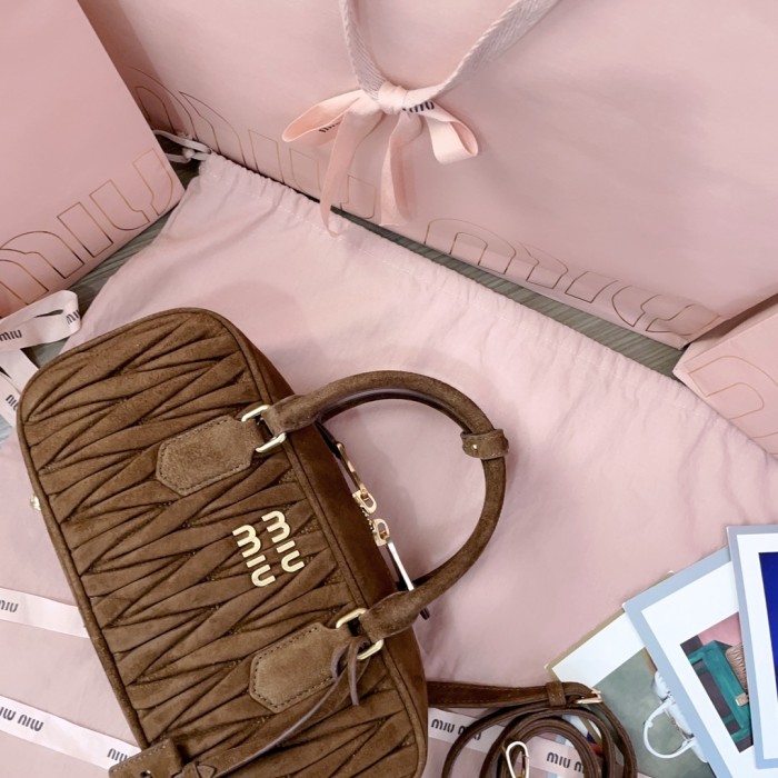 Arcadie Matelassé Suede Bag“27*12*9CM”-0501=