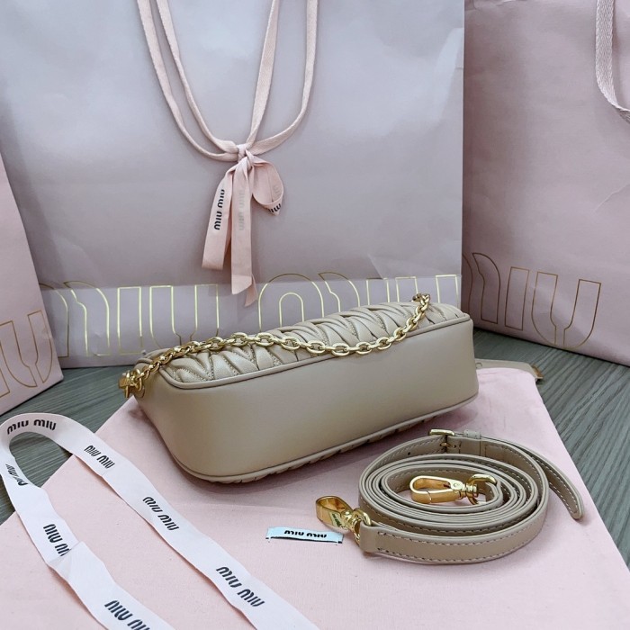 Matelassé Nappa Leather Shoulder Bag“21*16.5*5.5CM”-089=