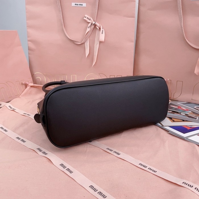 Logo-Embossed Shoulder Bag“33*21*13CM”-059=
