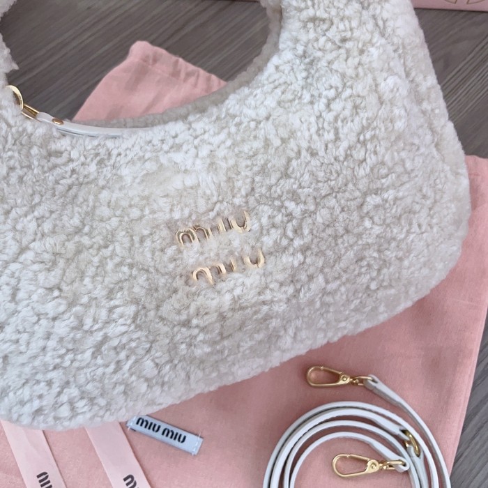 Wander Matelassé Nappa Lleather Hobo Bag“23*13*7CM”-059=