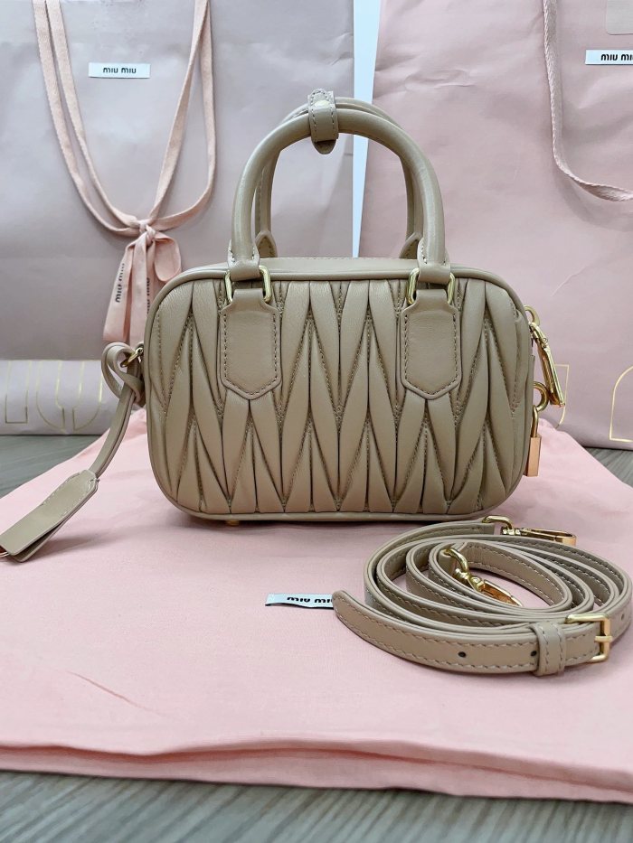 Arcadie Matelassé Nappa Leather Bag“19*13*6CM”-0801=