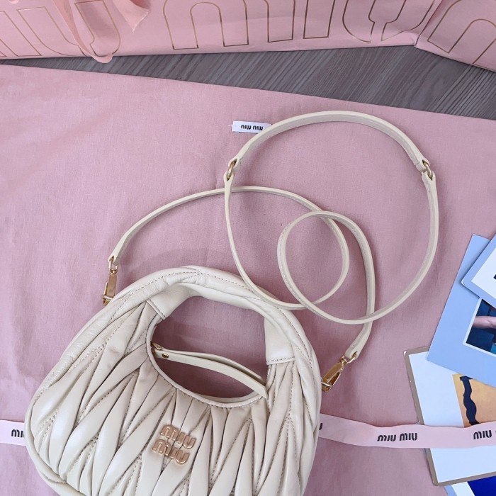 Wander Matelassé Nappa Lleather Hobo Bag“18*10*6CM”-058=