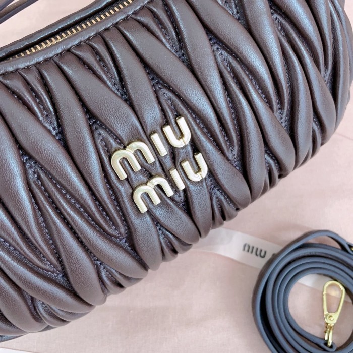 Wander Matelassé Nappa Leather Hobo Mini-Bag“23*13*7CM”-059