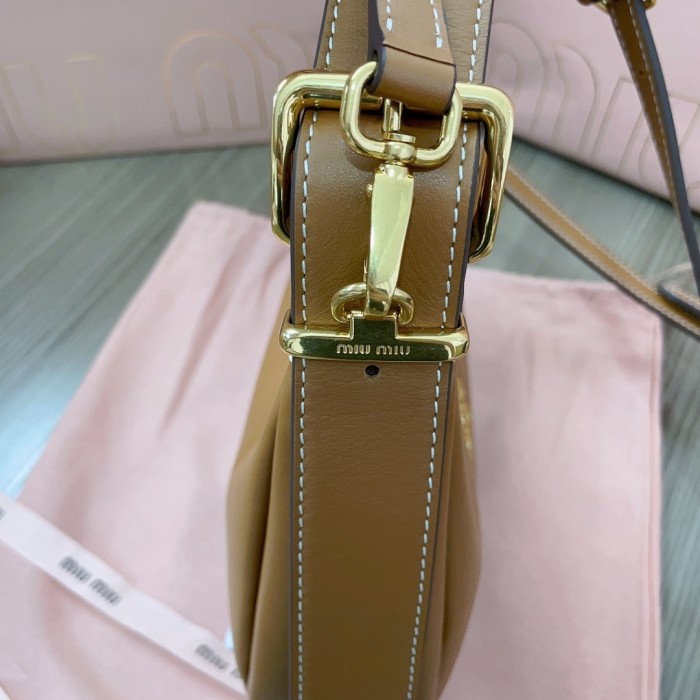 Nappa Leather Bag“20*17*6CM”-028=