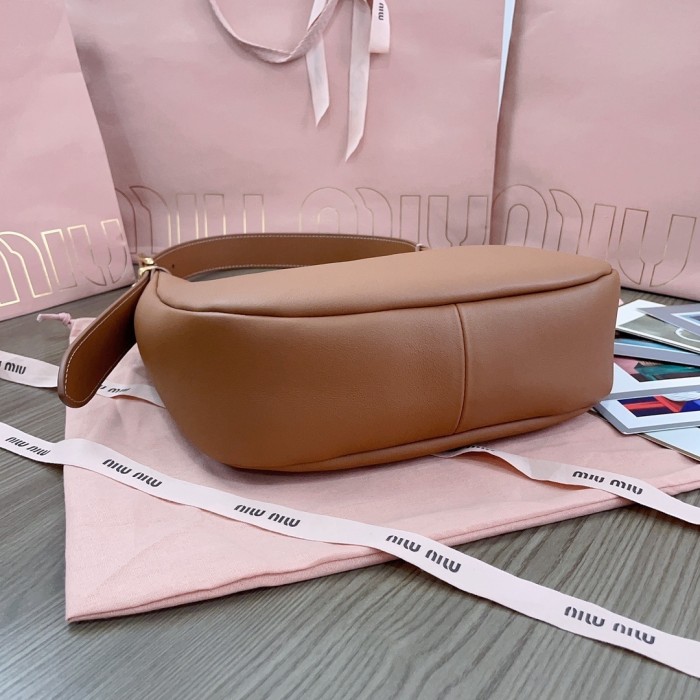 Logo-lettering Shoulder Bag“27*20*8CM”-069=