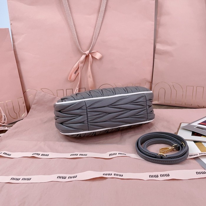 Wander Matelassé Nappa Lleather Hobo Bag“23*13*7CM”-059=