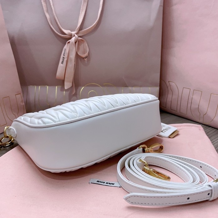 Matelassé Nappa Leather Shoulder Bag“21*16.5*5.5CM”-089=