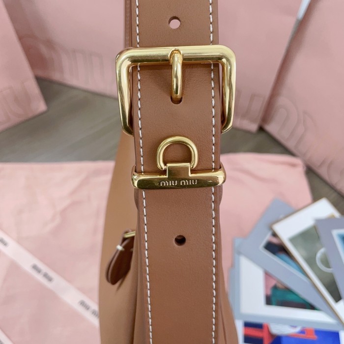 Logo-lettering Shoulder Bag“27*20*8CM”-069=