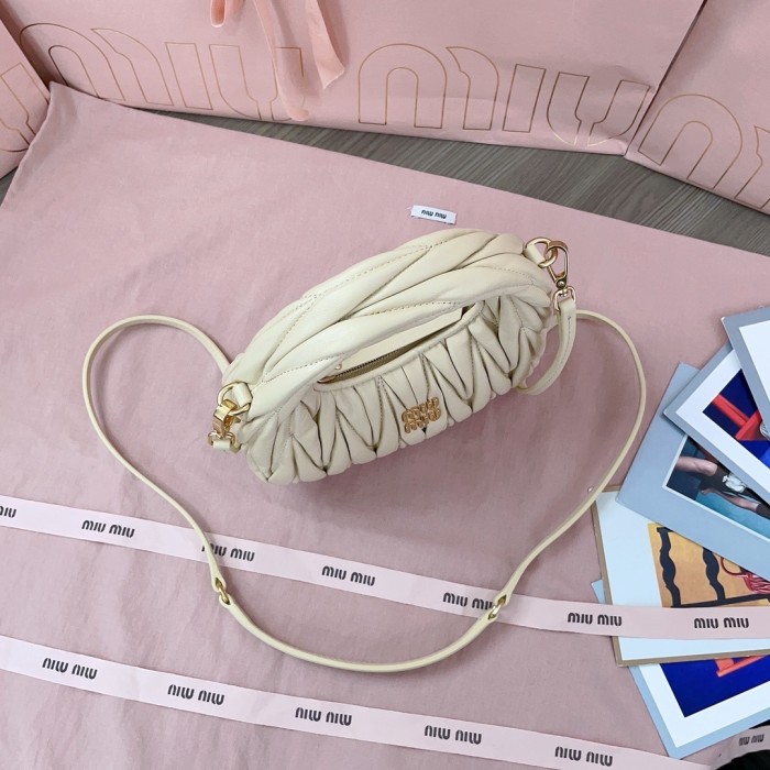 Wander Matelassé Nappa Lleather Hobo Bag“18*10*6CM”-058=