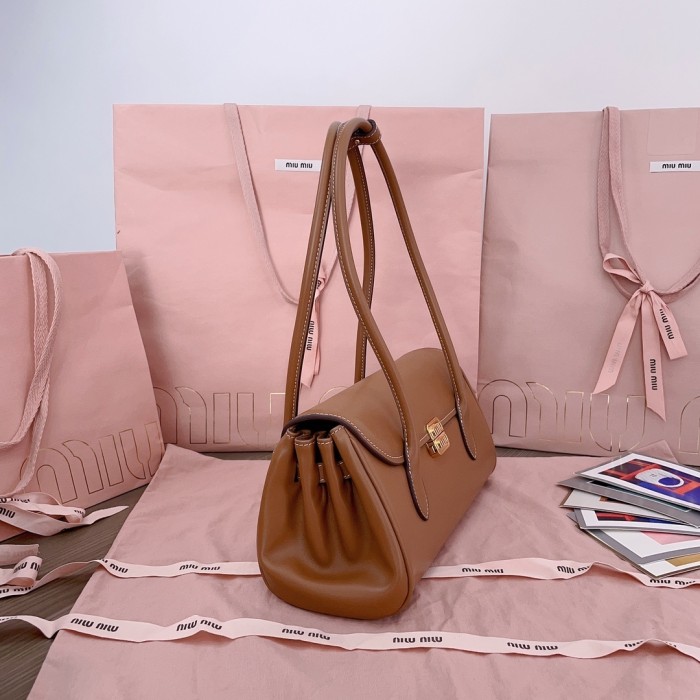 Aventure Nappa Leather Top-Handle Bag“28*15*11CM”-0501=