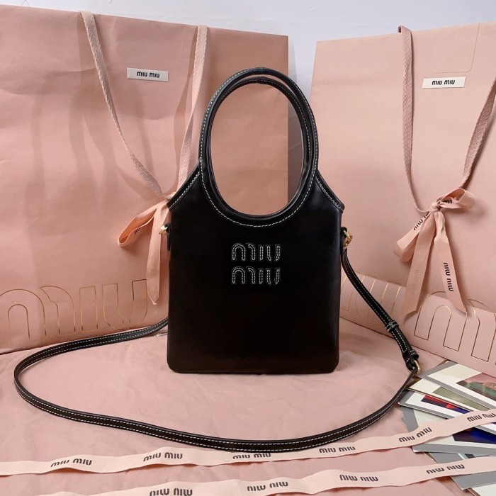 lVY Nappa Leather Bag“24*20CM”-037=