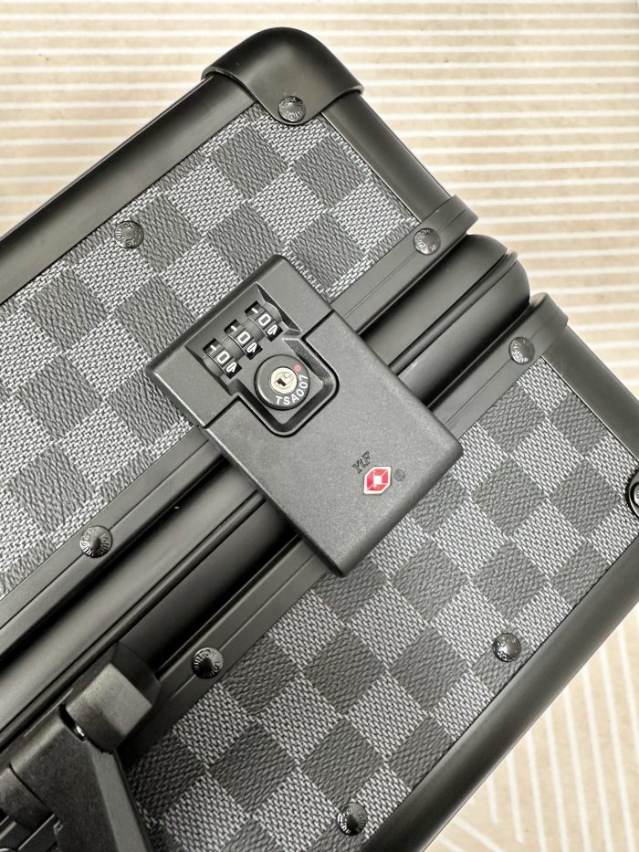 Monogram 26nch-086=