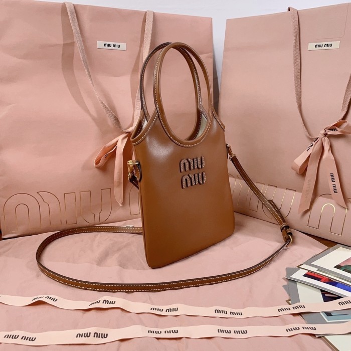 lVY Nappa Leather Bag“24*20CM”-037=