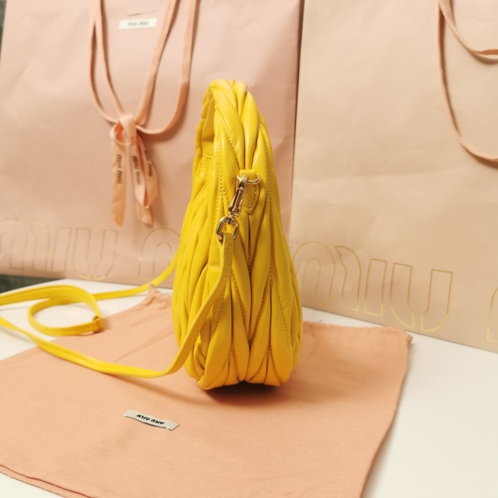 Wander Matelassé Nappa Lleather Hobo Bag“23*13*7CM”-059=