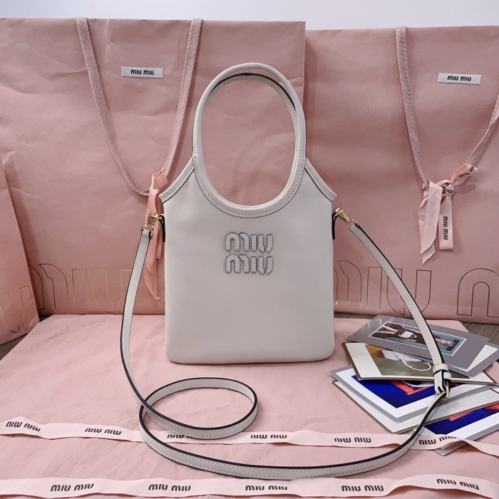 lVY Nappa Leather Bag“24*20CM”-037=