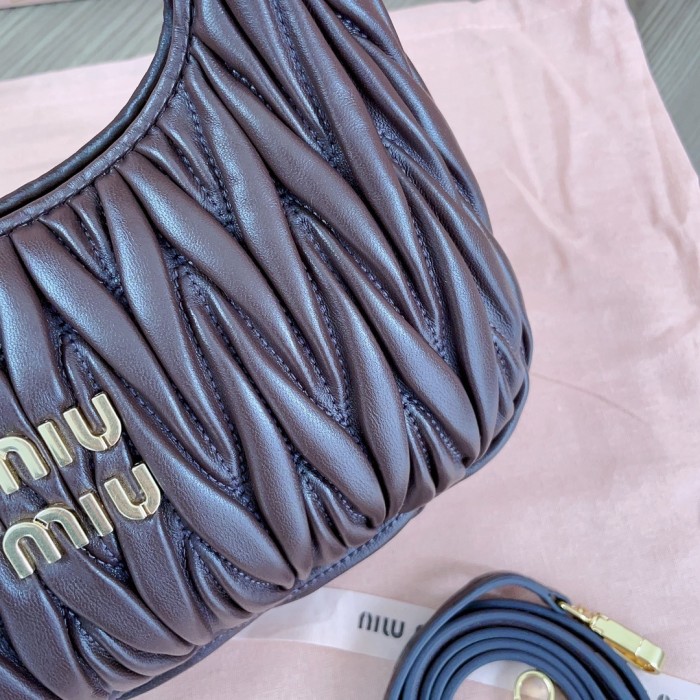 Wander Matelassé Nappa Leather Hobo Mini-Bag“23*13*7CM”-059