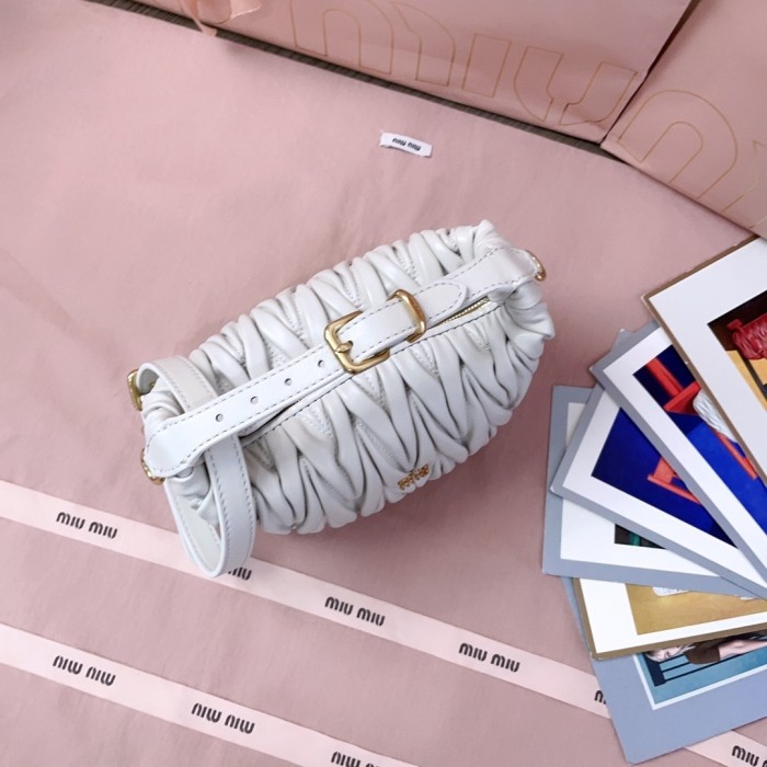 Matelassé nappa leather pouch“15*8.5*8CM”-057=