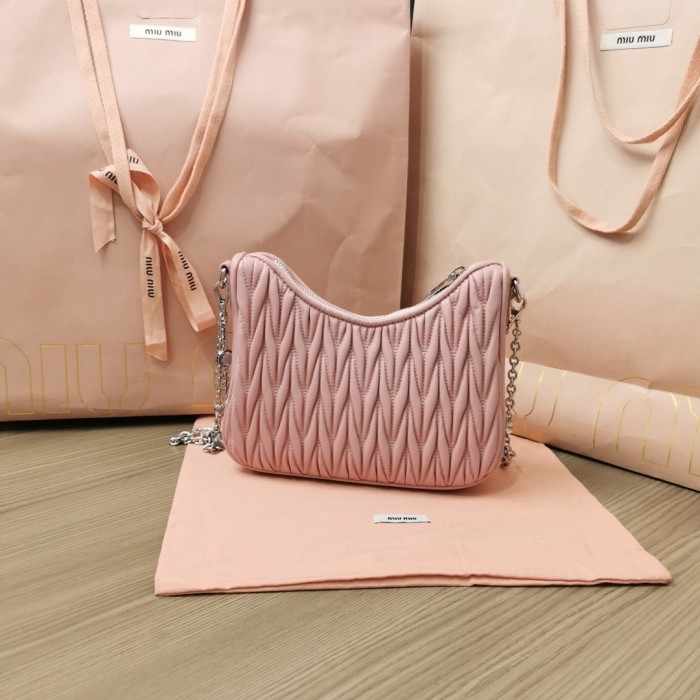 Matelassé Nappa Leather Shoulder Bag“21*16.5*5.5CM”-089=