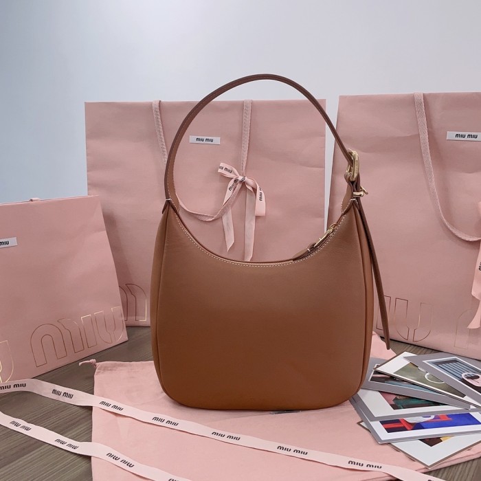 Logo-lettering Shoulder Bag“27*20*8CM”-069=
