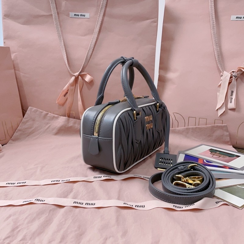 Arcadie Matelassé Nappa Leather Bag“22*10.5*7.5CM”-0301=