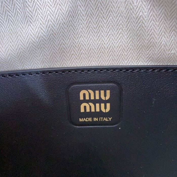 Logo-lettering Shoulder Bag“27*20*8CM”-069=