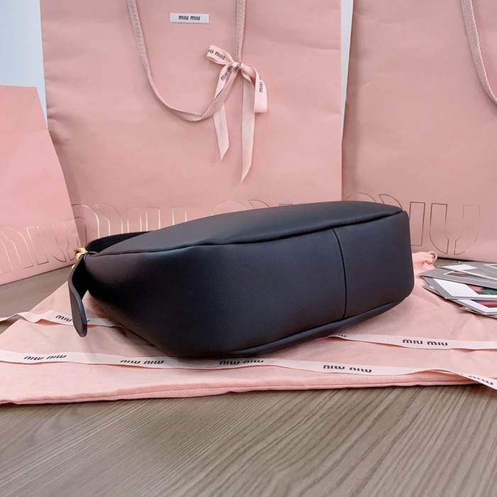 Logo-lettering Shoulder Bag“27*20*8CM”-069=