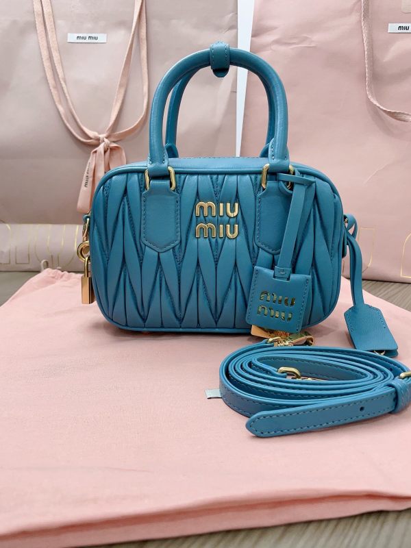 Arcadie Matelassé Nappa Leather Bag“19*13*6CM”-0801=